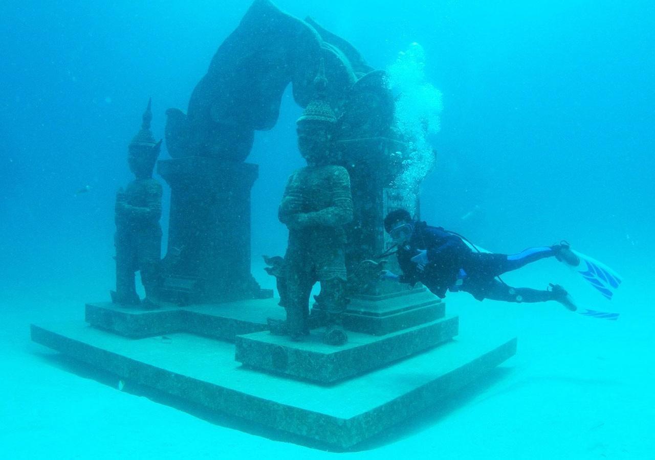 ラチャ アイランド リゾート ラヤブリ ラチャヤイ島 エクステリア 写真